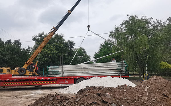 隆德智慧路灯：提升城市管理效率的创新解决方案