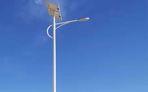 均匀度0.4与0.6差距多大？隆德太阳能路灯配光指南