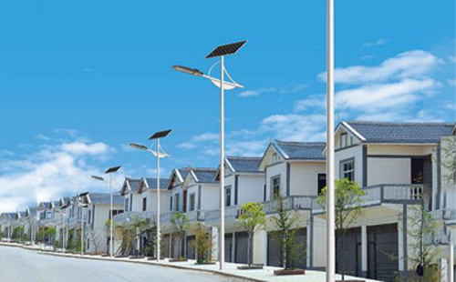 隆德太阳能路灯配置与在乡村道路照明中的应用